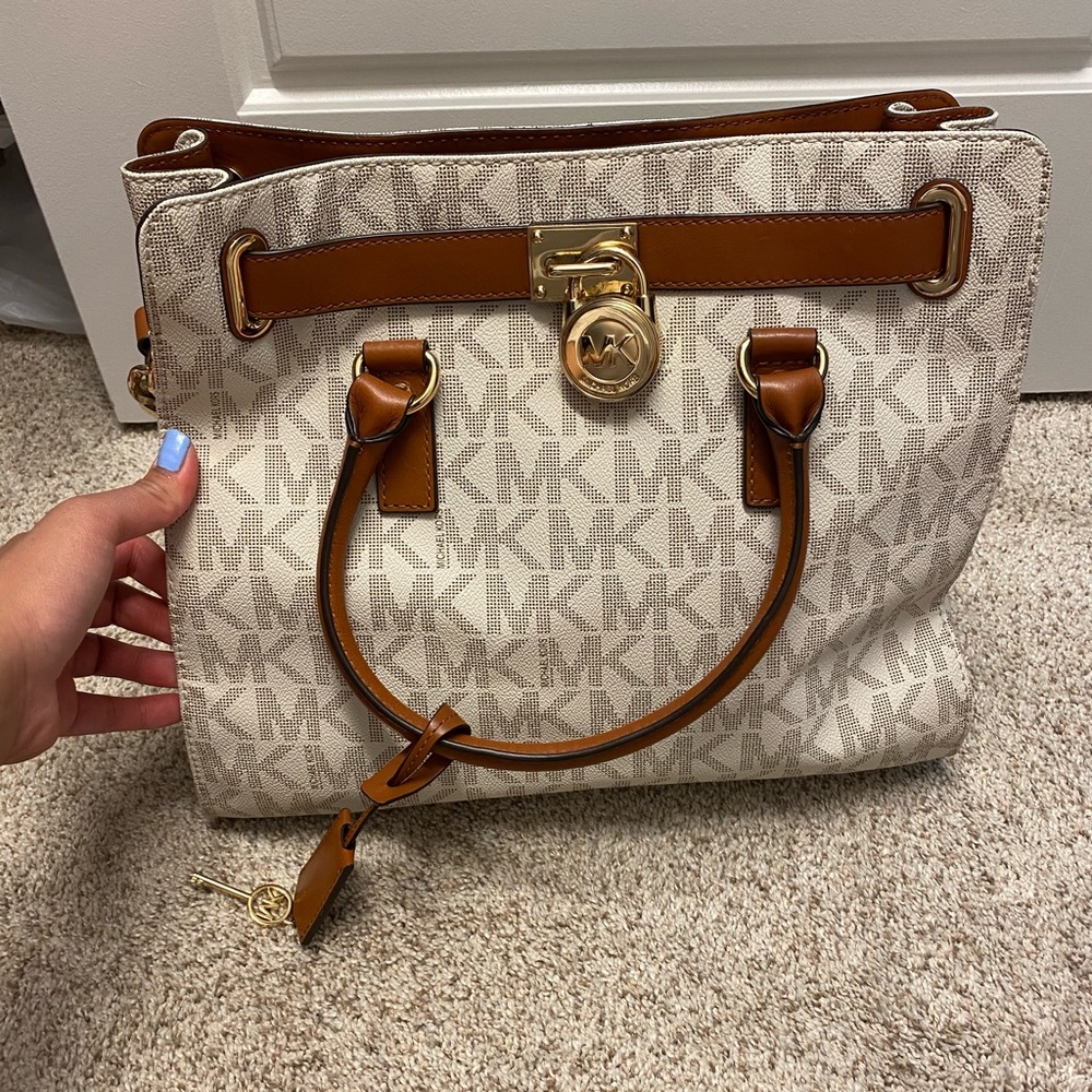 Michael kors bag